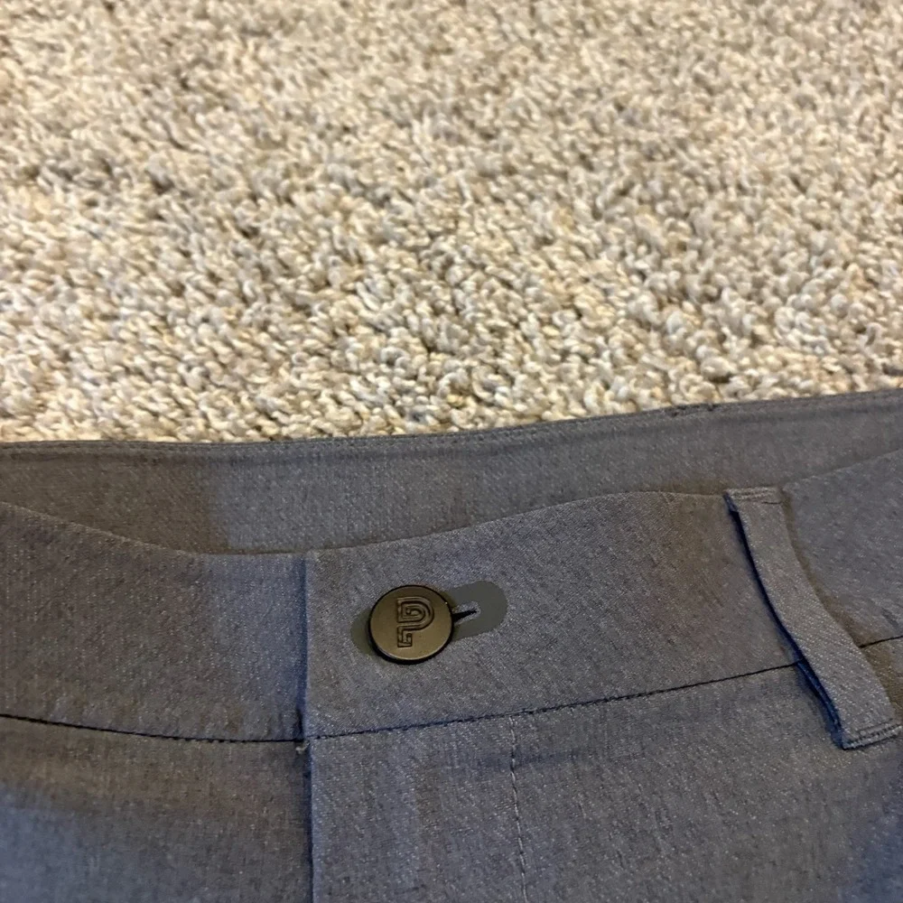 Public Rec Pants Mens 44x32 Gray Microfiber Chino Straight Leg Casual Wear Golf